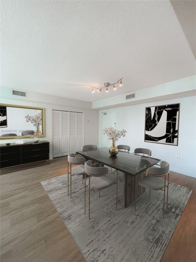 7501 E Treasure Dr # 3P, North Bay Village FL 33141 - North Bay Village, FL - Photo 4