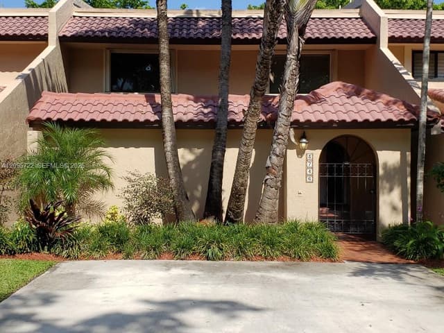 3746 Alcantara Ave # D, Doral FL 33178 - Doral, FL - Photo 3