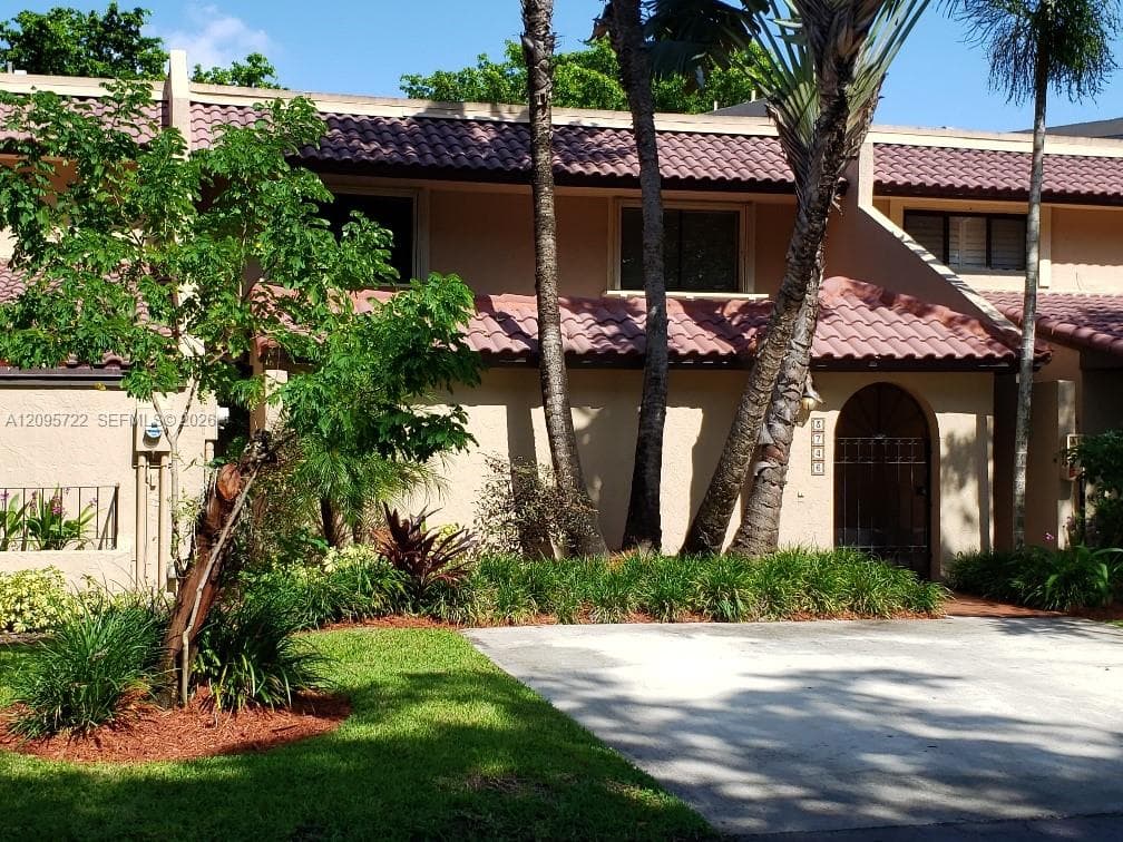 3746 Alcantara Ave # D, Doral FL 33178 - Doral, FL - Photo 1