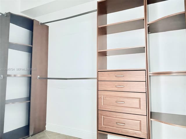 19900 E Country Club Dr # 216, Aventura FL 33180 - Aventura, FL - Photo 5