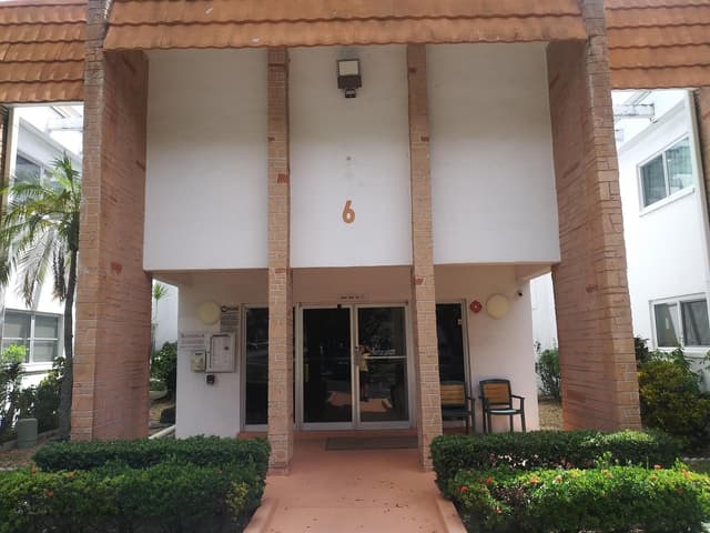 4841 NW 22nd Court # 215, Lauderhill FL 33313 - Lauderhill, FL - Photo 2