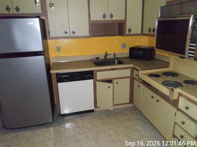 4841 NW 22nd Court # 215, Lauderhill FL 33313 - Lauderhill, FL - Photo 6