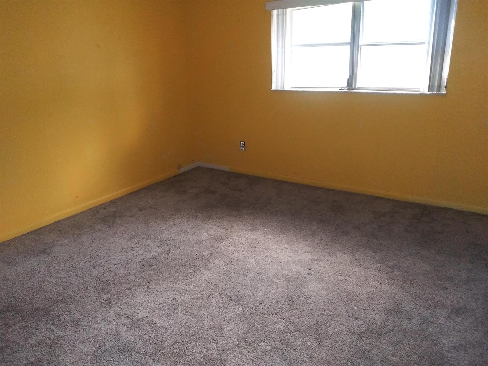 4841 NW 22nd Court # 215, Lauderhill FL 33313 - Lauderhill, FL - Photo 1