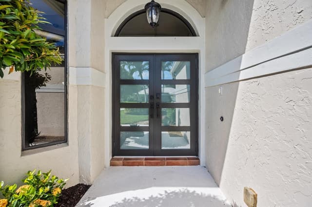 1991 Lynton Circle, Wellington FL 33414 - Wellington, FL - Photo 5