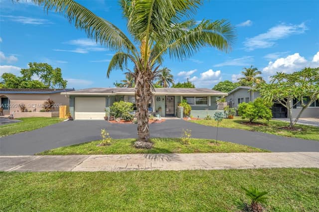 9261 NW 24th Pl, Sunrise FL 33322 - Sunrise, FL - Photo 3
