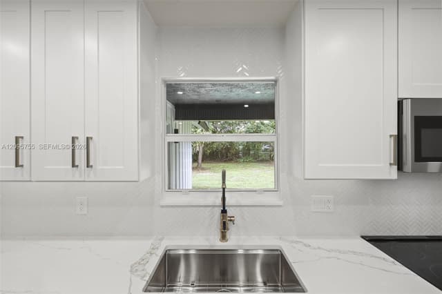 18315 N 43rd Rd, Loxahatchee FL 33470 - Loxahatchee, FL - Photo 6