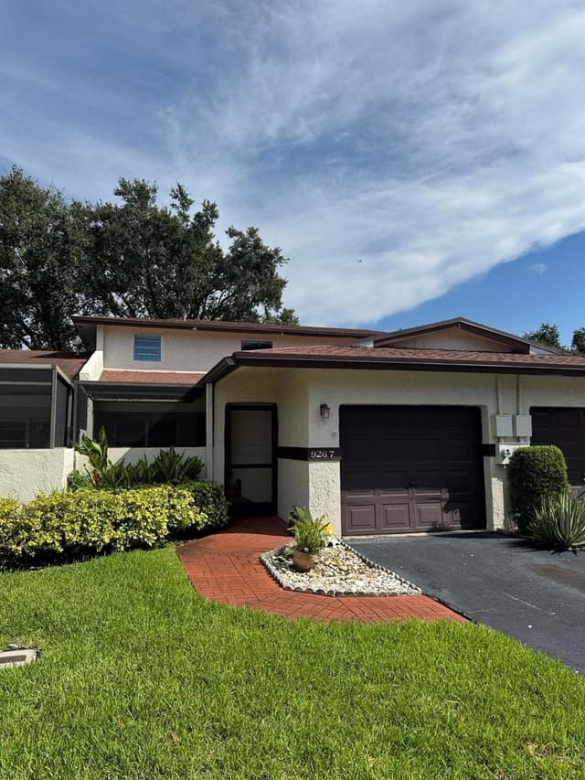 9267 NW 61st Street, Tamarac FL 33321 - Tamarac, FL - Photo 4