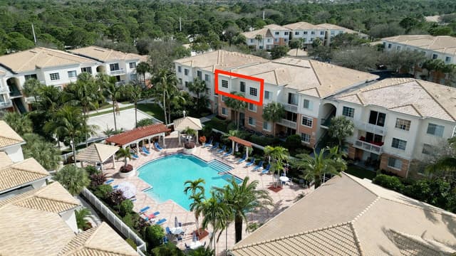 5306 Myrtlewood Circle E, Palm Beach Gardens FL 33418 - Palm Beach Gardens, FL - Photo 2