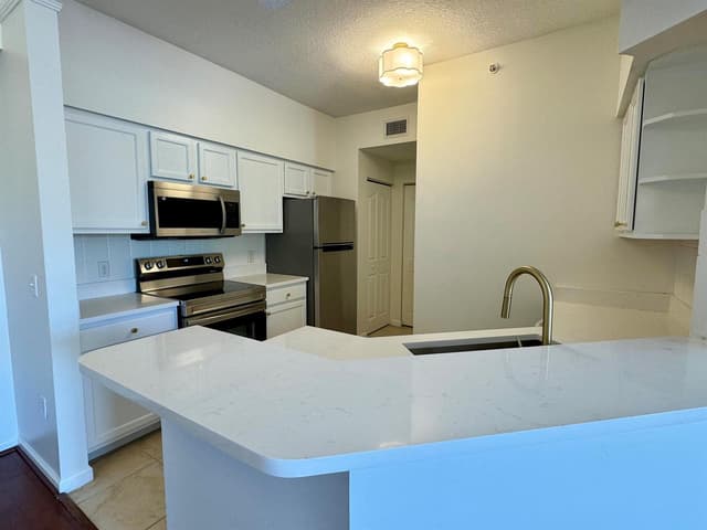 5306 Myrtlewood Circle E, Palm Beach Gardens FL 33418 - Palm Beach Gardens, FL - Photo 6
