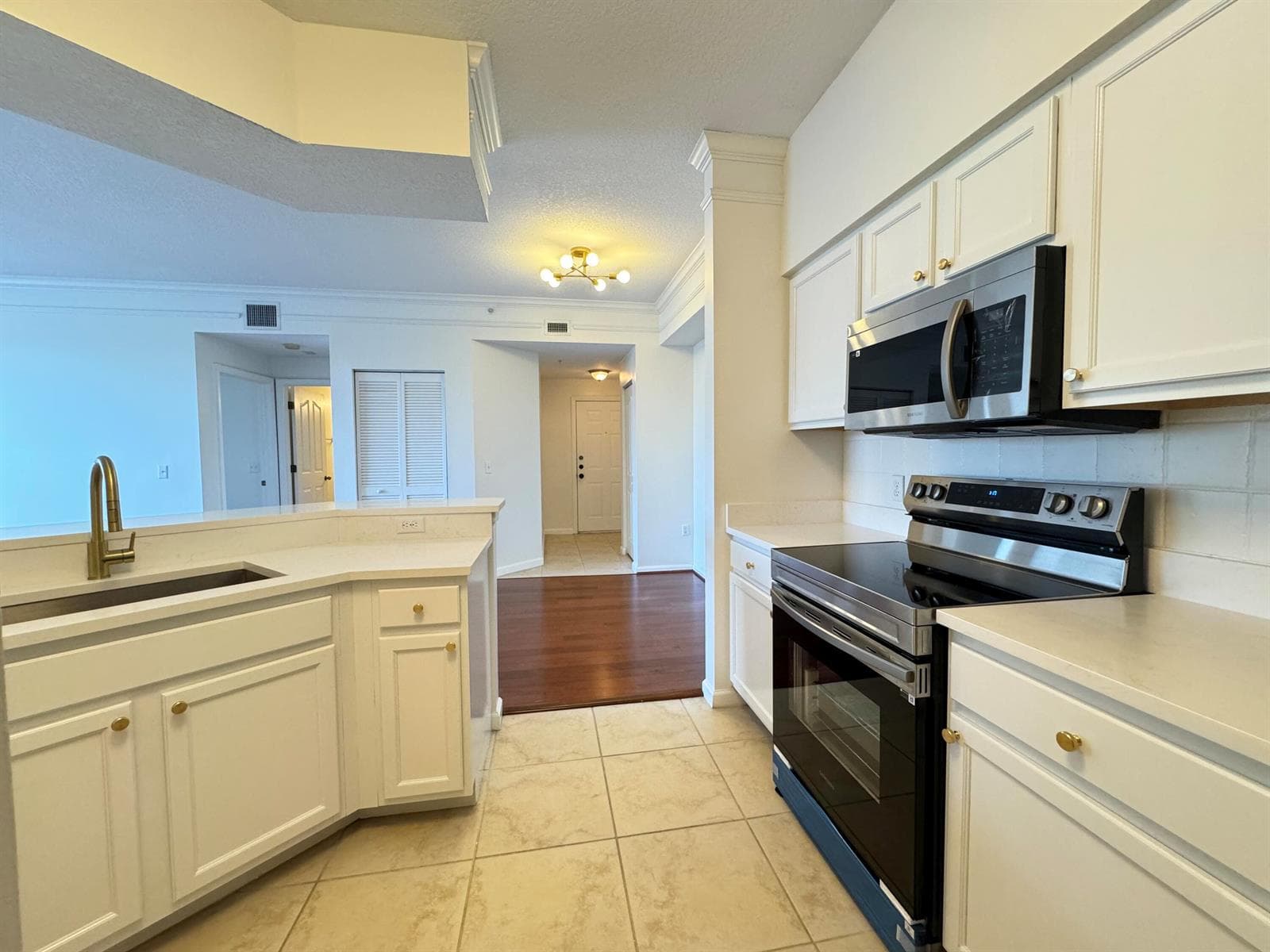 5306 Myrtlewood Circle E, Palm Beach Gardens FL 33418 - Palm Beach Gardens, FL - Photo 1