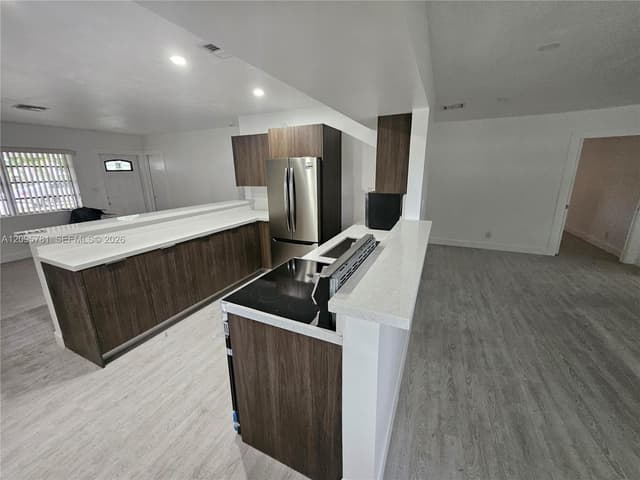 700 NE 7th St, Pompano Beach FL 33060 - Pompano Beach, FL - Photo 3