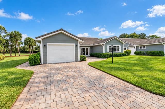 7 Holly Drive, Boynton Beach FL 33436 - Boynton Beach, FL - Photo 3
