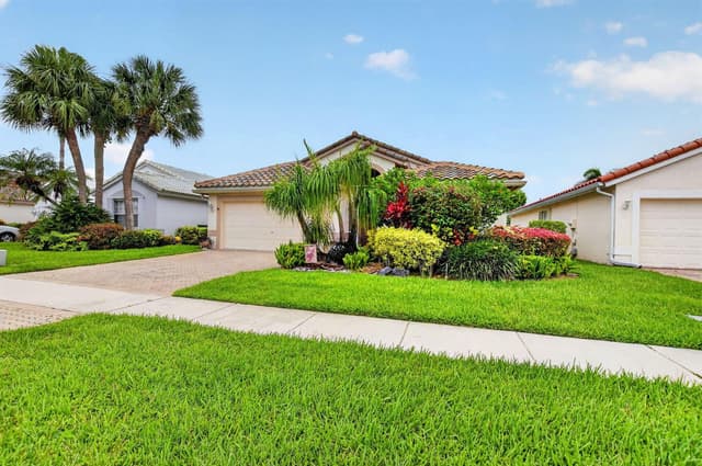22899 Royal Crown Terrace, Boca Raton FL 33433 - Boca Raton, FL - Photo 3