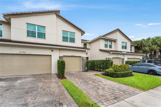 4354 Veleiros Ave, Deerfield Beach FL 33064 - Deerfield Beach, FL - Photo 3