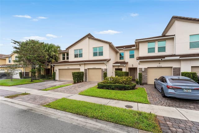 4354 Veleiros Ave, Deerfield Beach FL 33064 - Deerfield Beach, FL - Photo 5
