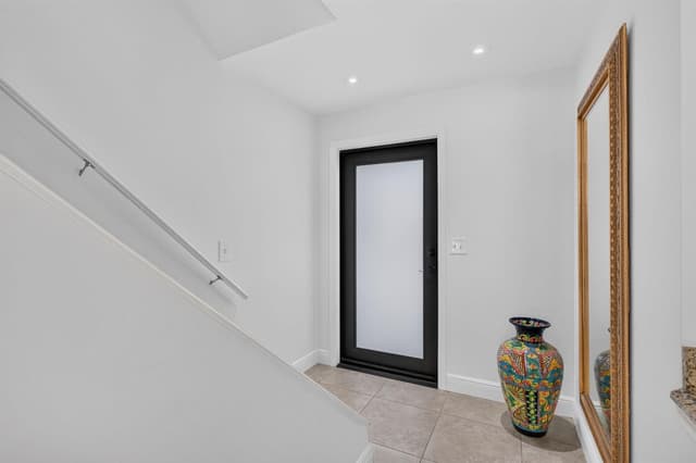547 NE 7th Avenue, Fort Lauderdale FL 33301 - Fort Lauderdale, FL - Photo 3