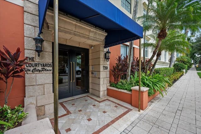 720 S Sapodilla Avenue # 204, West Palm Beach FL 33401 - West Palm Beach, FL - Photo 2