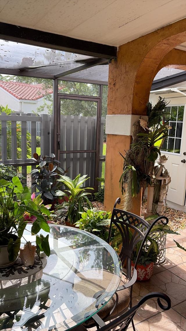 1446 SPRINGSIDE Drive, Weston FL 33326 - Weston, FL - Photo 2