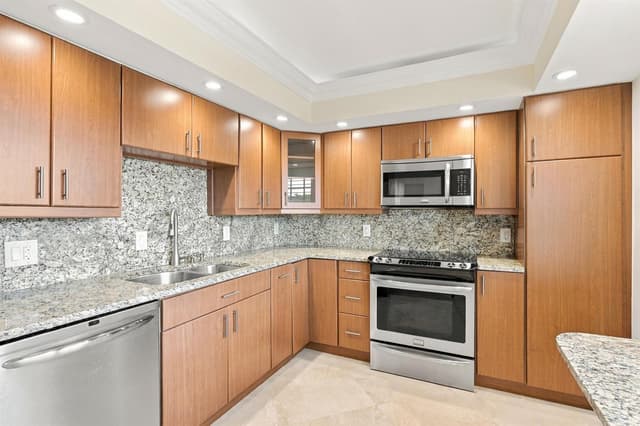 800 Cypress Grove Drive # 504, Pompano Beach FL 33069 - Pompano Beach, FL - Photo 5