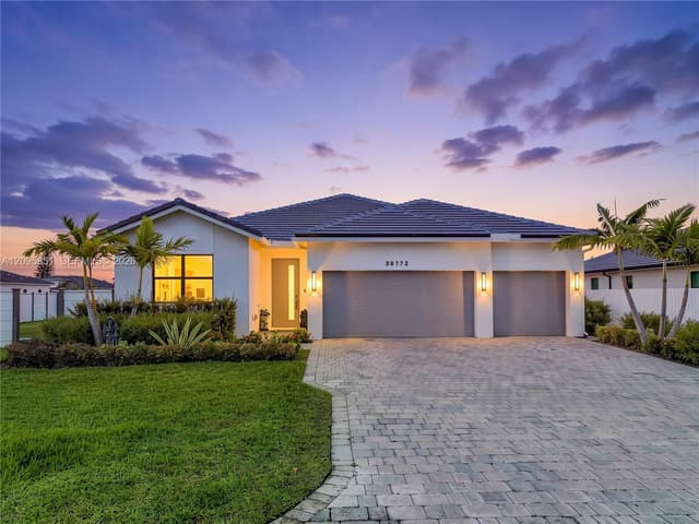 30772 SW 192nd Ct, Homestead FL 33030 - Homestead, FL - Photo 2