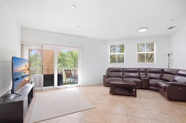 10870 NW 88th Ter # 214, Doral FL 33178 - Doral, FL - Photo 6