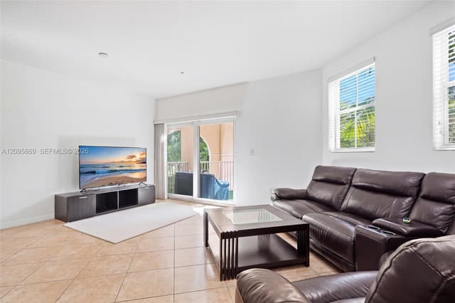 10870 NW 88th Ter # 214, Doral FL 33178 - Doral, FL - Photo 7