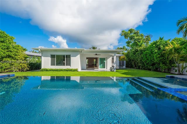 740 S Shore Dr, Miami Beach FL 33141 - Miami Beach, FL - Photo 5