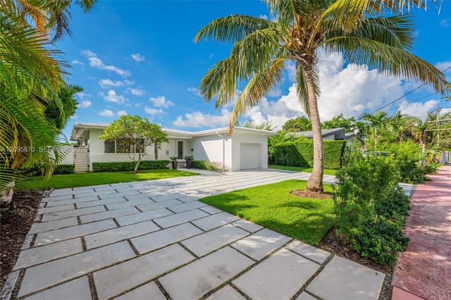 740 S Shore Dr, Miami Beach FL 33141 - Miami Beach, FL - Photo 4
