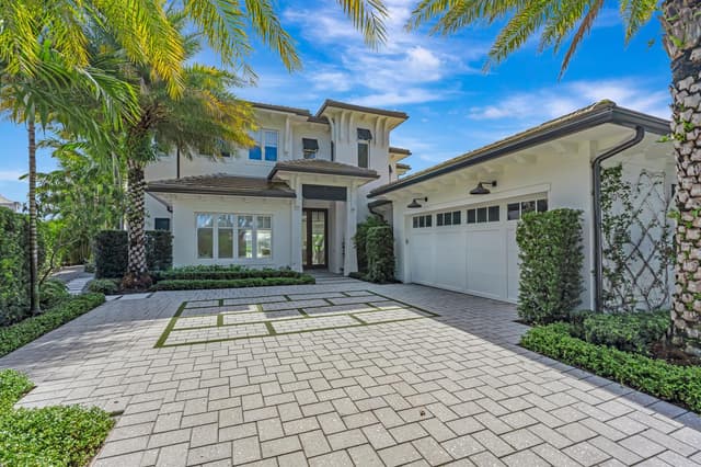 130 Waters Edge Drive, Jupiter FL 33477 - Jupiter, FL - Photo 2