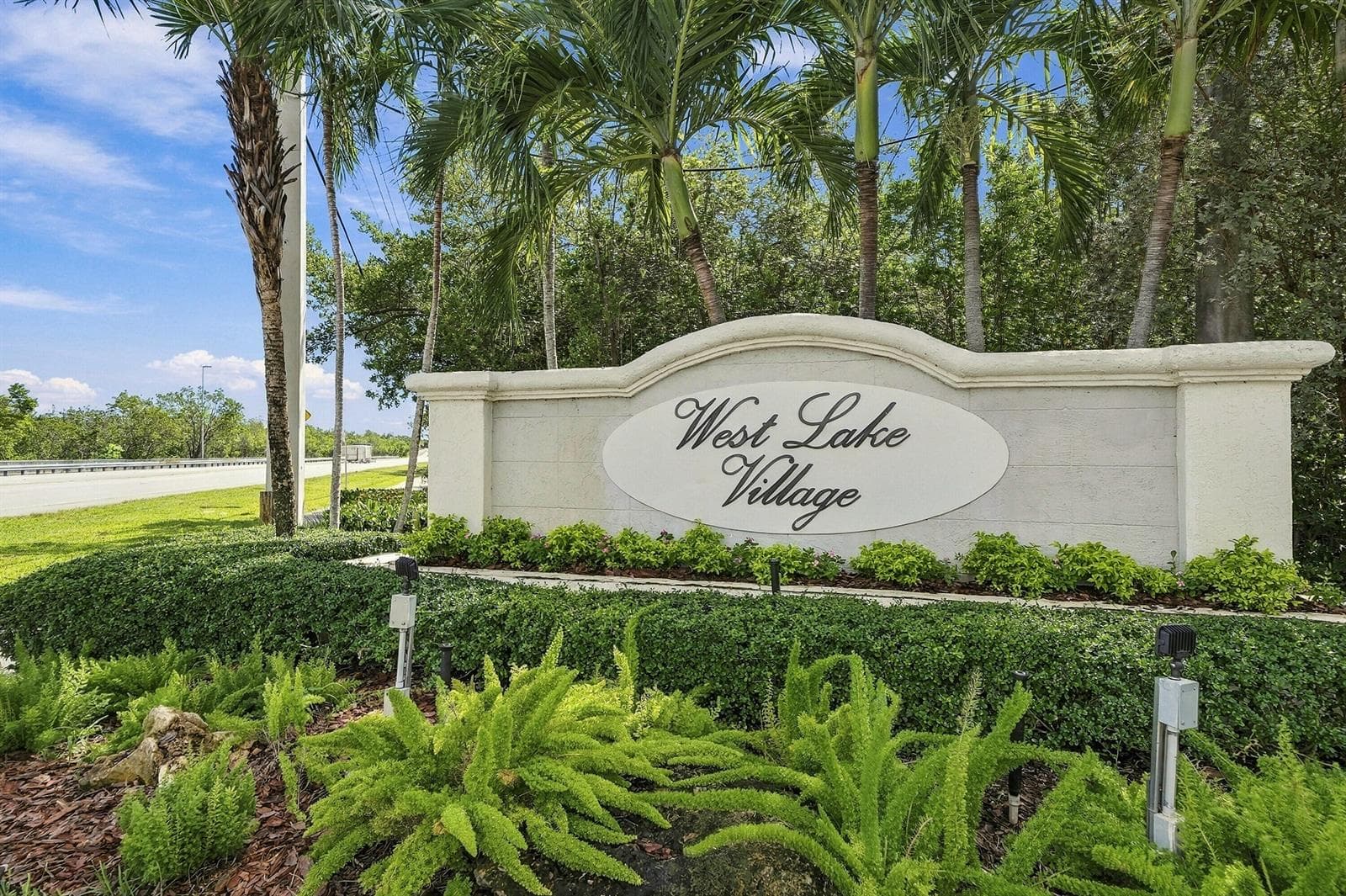 1115 PAPAYA Street, Hollywood FL 33019 - Hollywood, FL - Photo 1