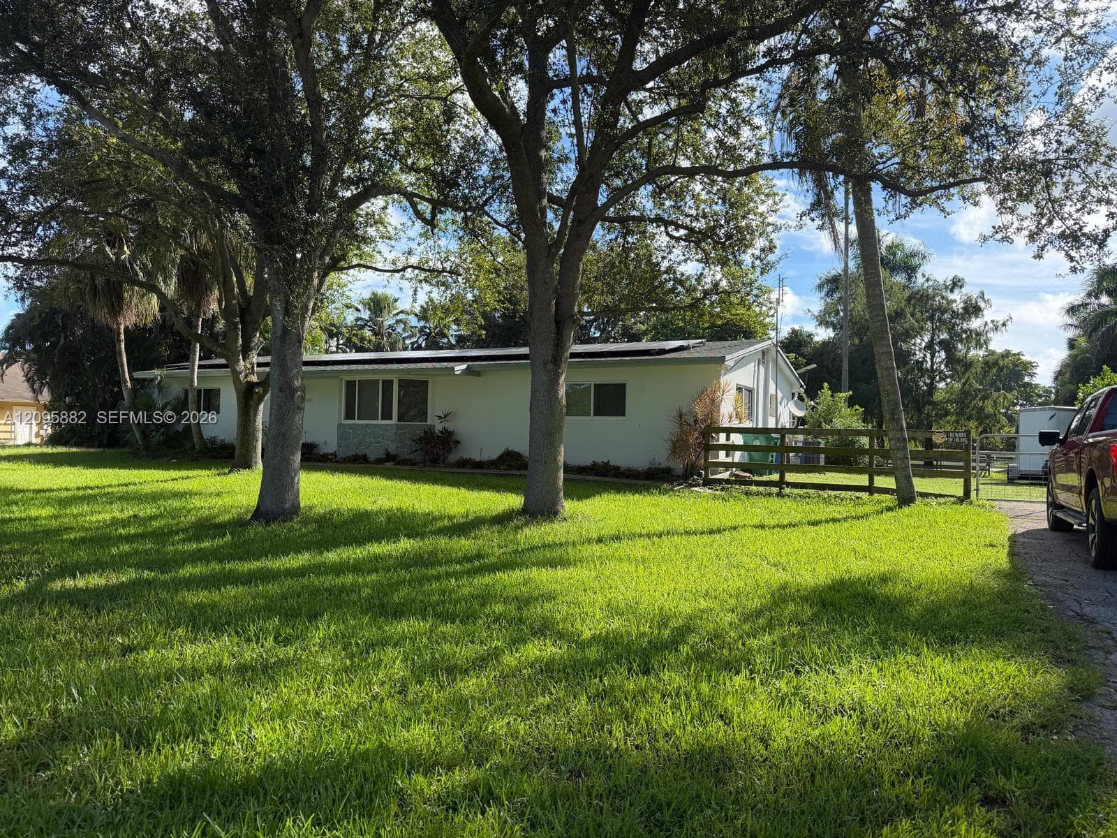 4830 SW 196th Ln, Southwest Ranches FL 33332 - Southwest Ranches, FL - Photo 1