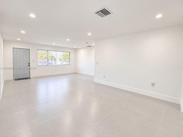 710 NW 176th Ter, Miami Gardens FL 33169 - Miami Gardens, FL - Photo 7