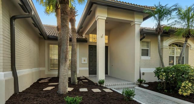 5057 COUNTRYBROOK Drive, Cooper City FL 33330 - Cooper City, FL - Photo 2