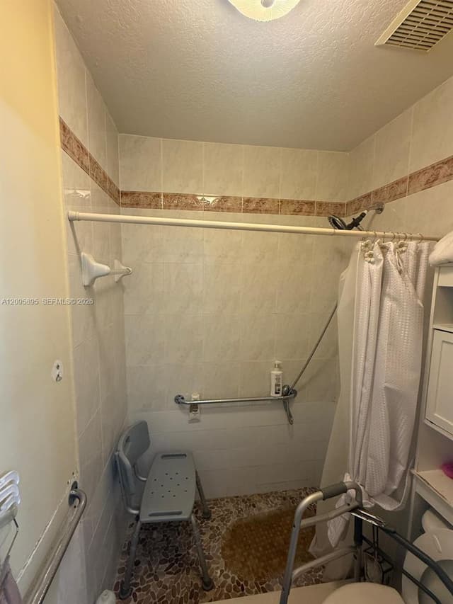 12642 SW 221st St, Miami FL 33170 - Miami, FL - Photo 7
