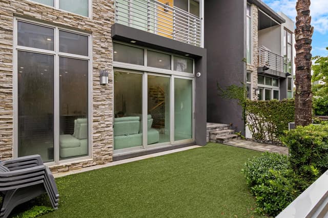 606 NE 8TH Avenue, Fort Lauderdale FL 33304 - Fort Lauderdale, FL - Photo 5