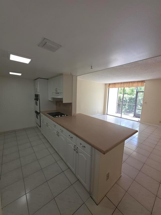 1001 Three Islands Boulevard # 36, Hallandale Beach FL 33009 - Hallandale Beach, FL - Photo 5