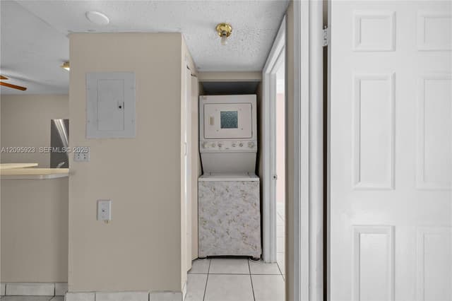 15619 SW 73rd Cir Ter # 9, Miami FL 33193 - Miami, FL - Photo 5
