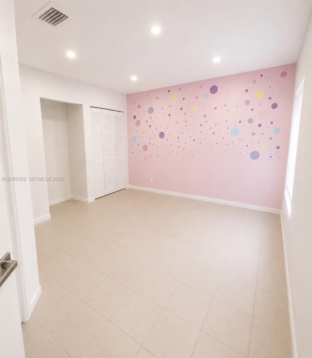 7466 NW 34th St, Lauderhill FL 33319 - Lauderhill, FL - Photo 4