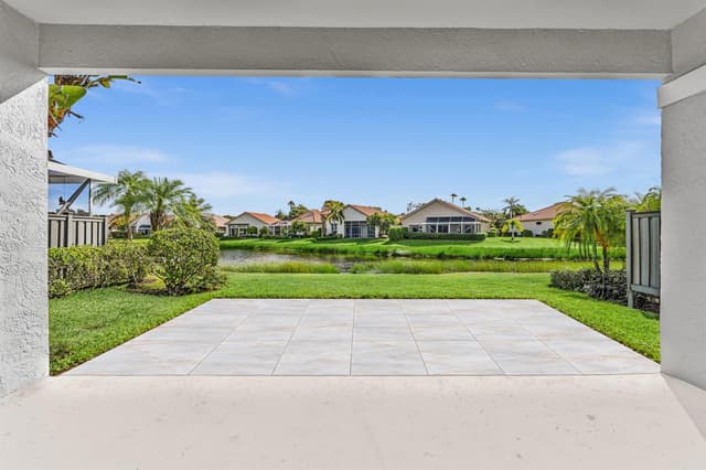 629 Masters Way, Palm Beach Gardens FL 33418 - Palm Beach Gardens, FL - Photo 6