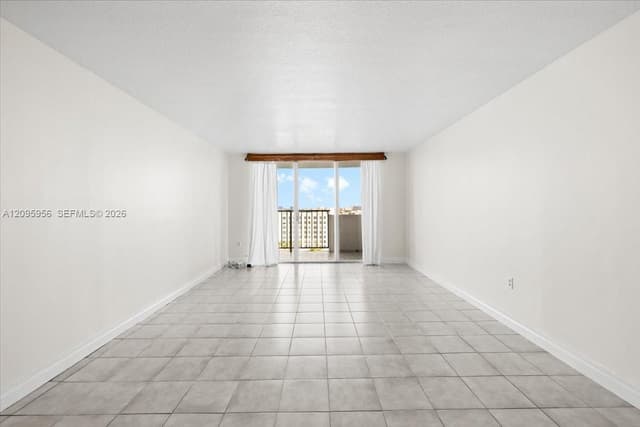 2780 NE 183rd St # 1207, Aventura FL 33160 - Aventura, FL - Photo 5