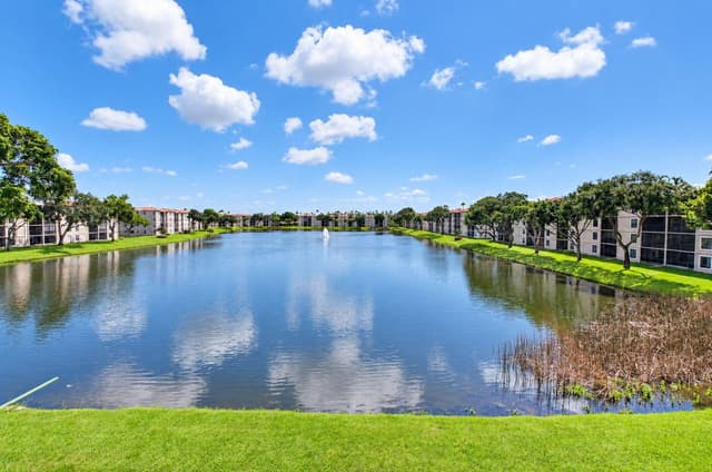 6269 Pointe Regal Circle # 307, Delray Beach FL 33484 - Delray Beach, FL - Photo 4