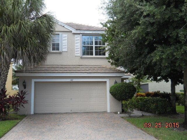 147 KENSINGTON Way, Royal Palm Beach FL 33414 - Royal Palm Beach, FL - Photo 1