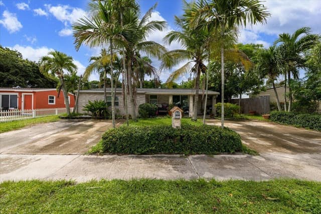 1412 SW 3RD Street, Delray Beach FL 33444 - Delray Beach, FL - Photo 3