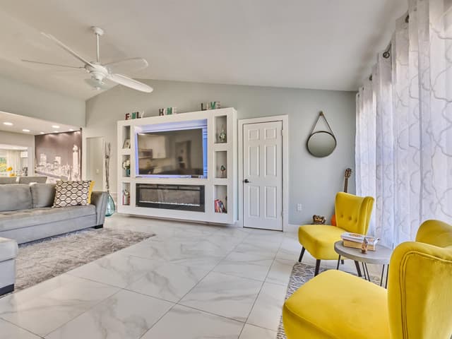 9020 SW 8th Street, Boca Raton FL 33433 - Boca Raton, FL - Photo 3