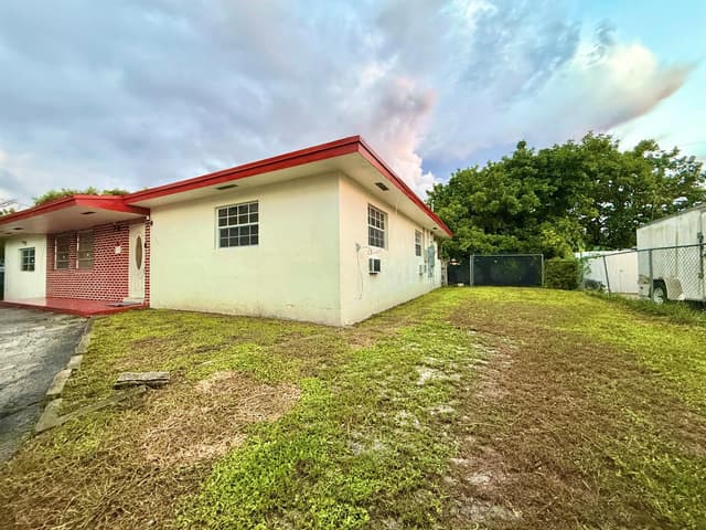 19031 NW 12TH Avenue, Miami Gardens FL 33169 - Miami Gardens, FL - Photo 7