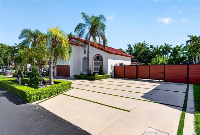 6705 SW 103rd Ct, Miami FL 33173 - Miami, FL - Photo 5