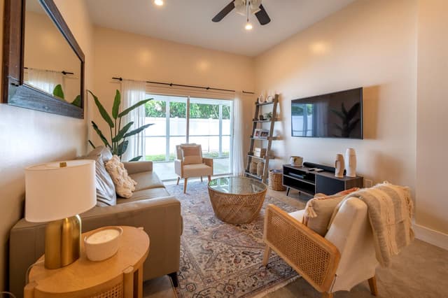 16573 NW 23RD Street, Pembroke Pines FL 33028 - Pembroke Pines, FL - Photo 6