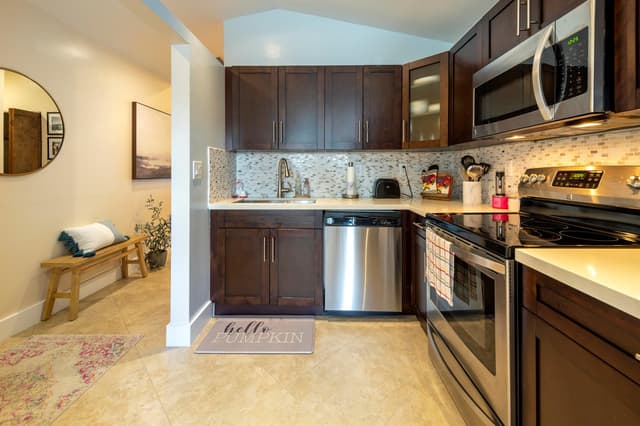 16573 NW 23RD Street, Pembroke Pines FL 33028 - Pembroke Pines, FL - Photo 3