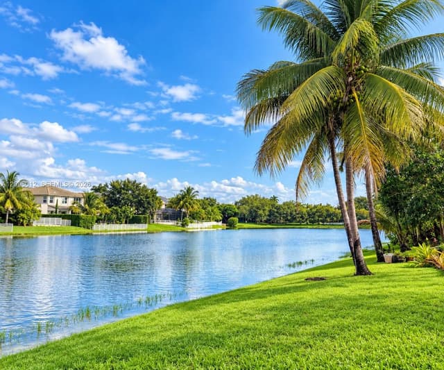 4618 SW 129th Ave, Miramar FL 33027 - Miramar, FL - Photo 4