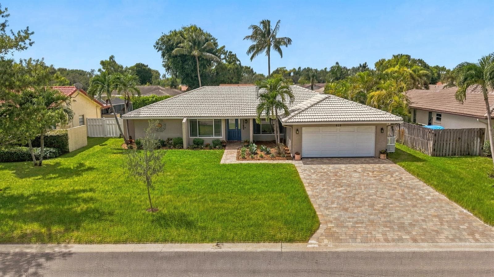 626 NW 100th Way, Coral Springs FL 33071 - Coral Springs, FL - Photo 1